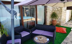 Louro's Villa - 12130AL